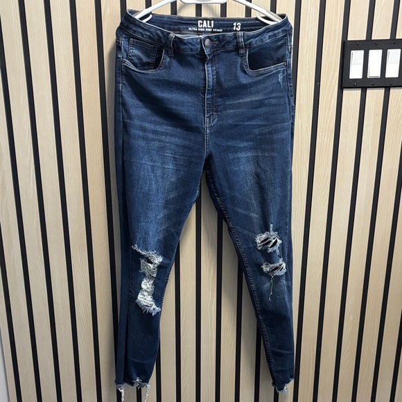 Denim - Women's Distressed Blue Jeans